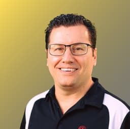 Manu Ceausu